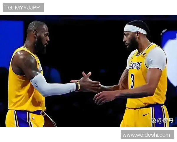 球迷炸锅：湖人这一行为引热议！